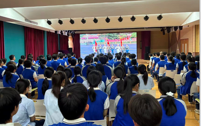 铭记历史   砥砺前行